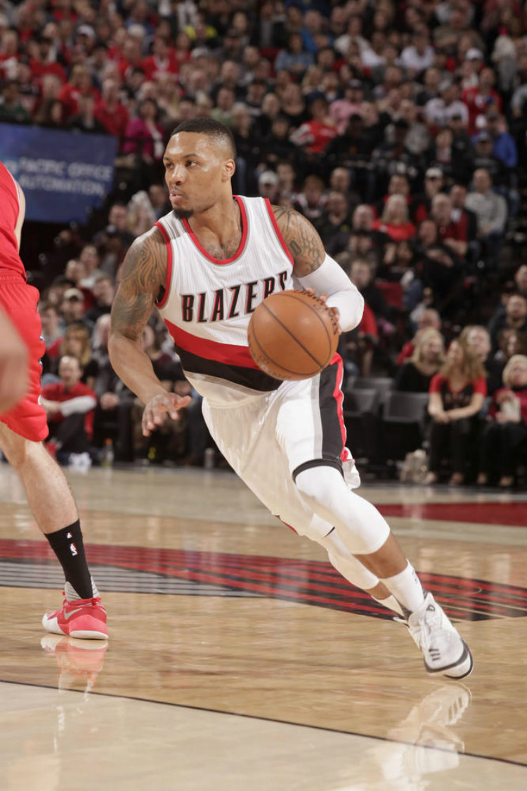 克顿批评詹 克顿批评詹