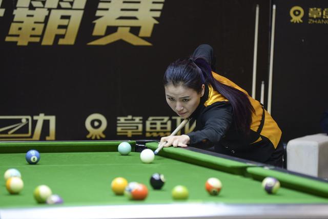 指挥型中卫 指挥型中卫